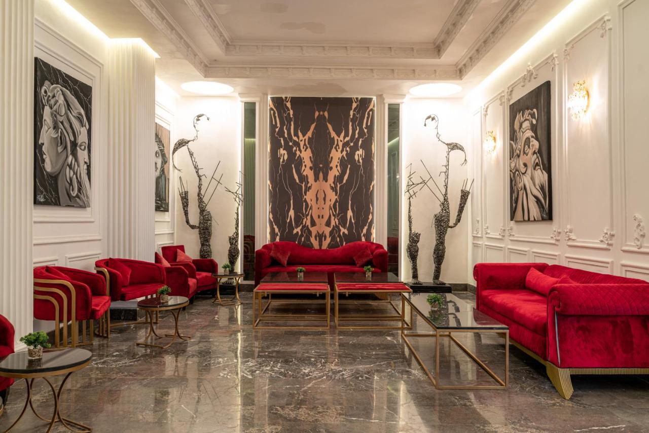 Majestic Casa Blanca